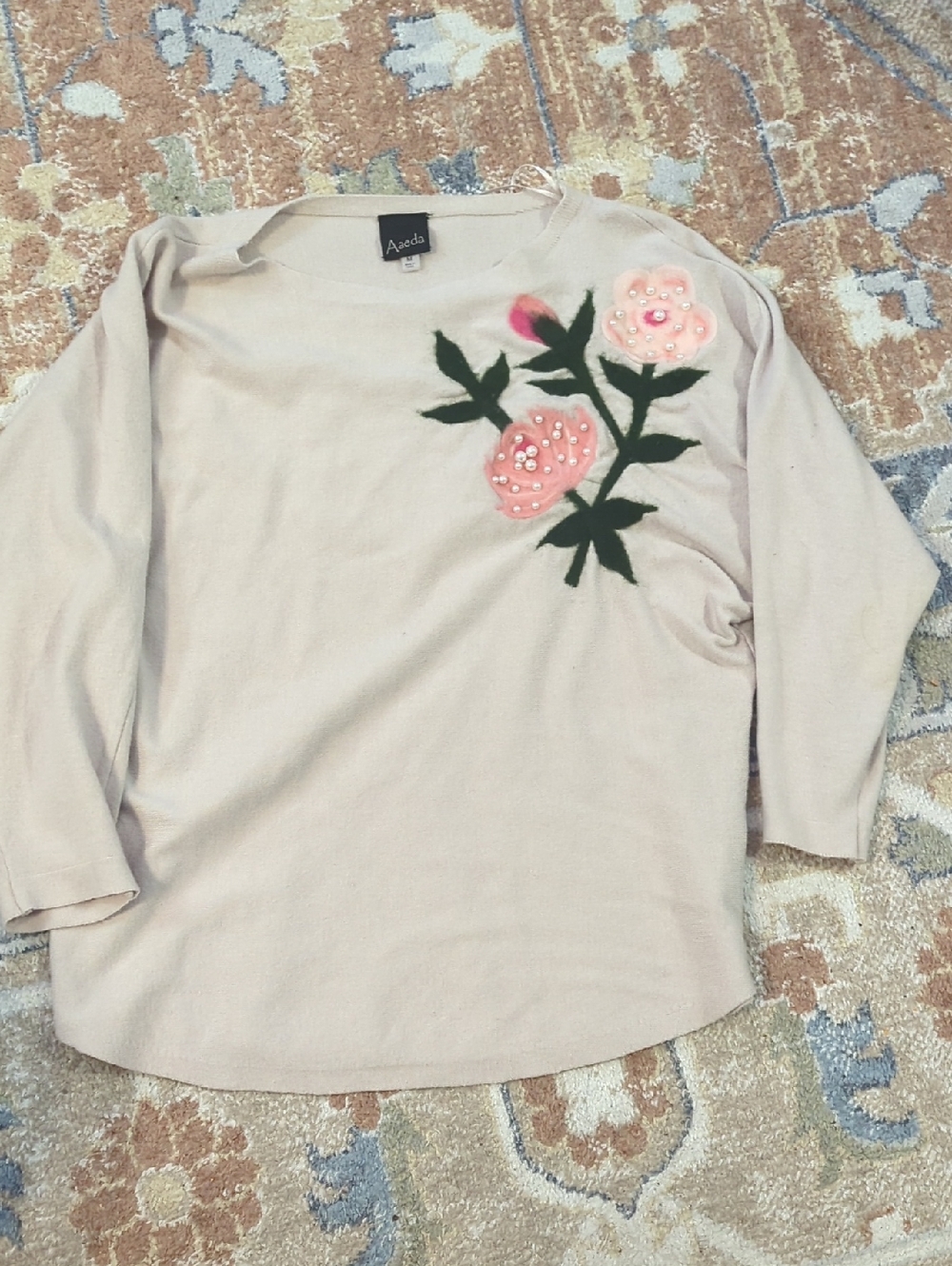 Azeda Cream Sweater with Pink Floral Appliqué